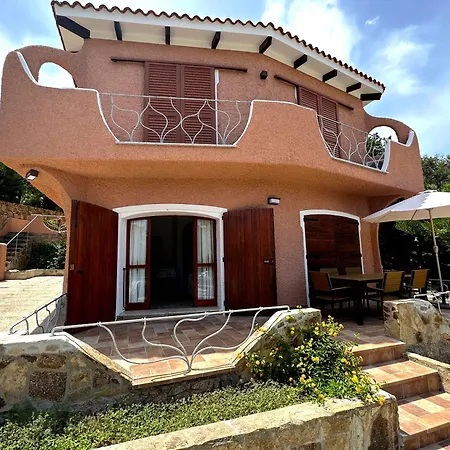 Prova Oleandri * Baja Sardinia