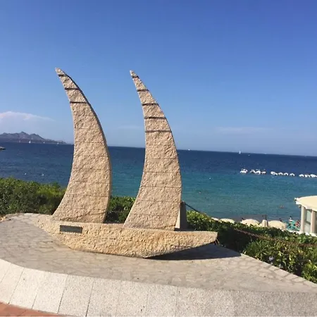 Prova Oleandri Semesterbostad Baja Sardinia