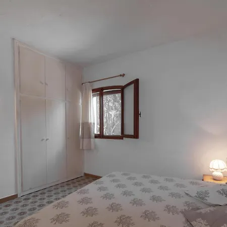 Semesterbostad Prova Oleandri Baja Sardinia